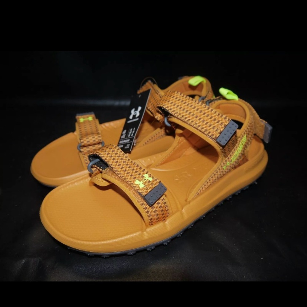 Under Armour Unisex Fat Tire Hiking Sandals new